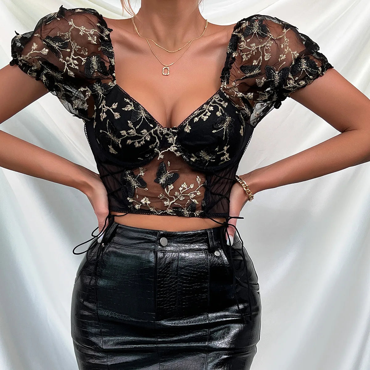 Yimunancy Boho Bufferfly Embroidery Puff Sleeve Top Women V Neck Summer Backless Short Sleeve Sexy Cropped Top Blouse