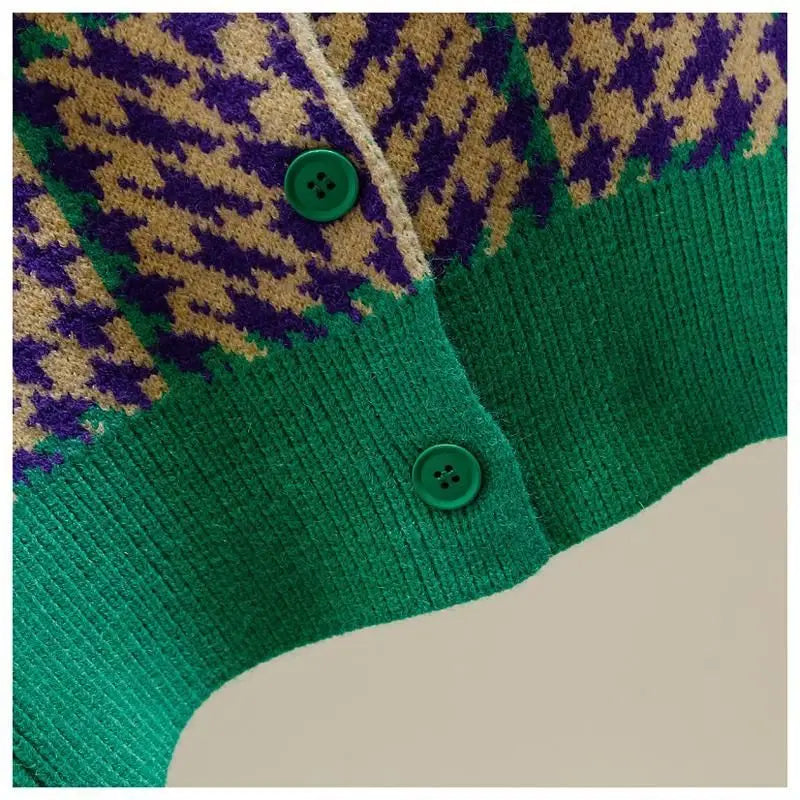 Houndstooth Harmony: Vibrant Knit Crop Cardigan