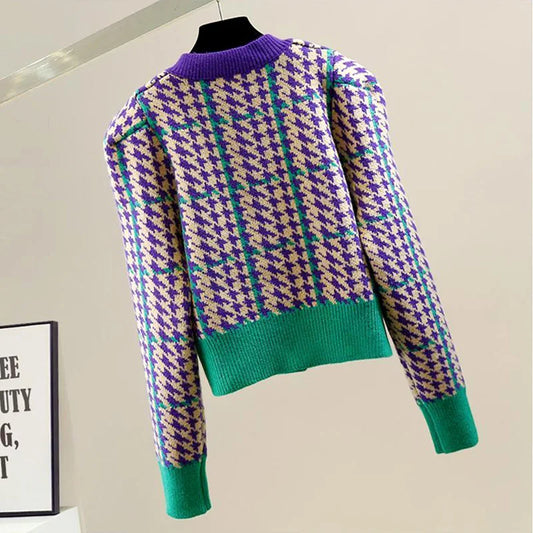 Houndstooth Harmony: Vibrant Knit Crop Cardigan